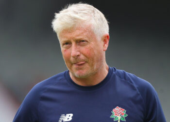 Glen Chapple concludes 31-year affiliation by stepping down as Lancashire's head coach
