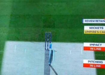 Reactions: Marais Erasmus had no interest in giving LBWs in Pakistan's innings against India - CricBlog