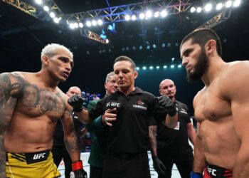 Makhachev vs. Oliveira in Toronto is FAKE NEWS?