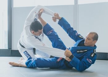 6 Most Efficient Guards For Older Grapplers In Brazilian Jiu-Jitsu