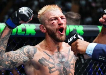 Midnight Mania: Hospital-Bound Hooker Relishes Gaethje War