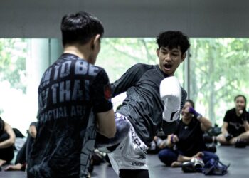 Embracing Unstructured Sparring: The Benefits Of Non-Linear Training