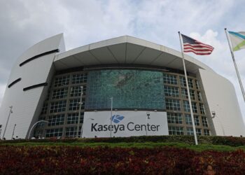 UFC 314 results, live streaming updates | Volkanovski vs. Lopes ‘Prelims’