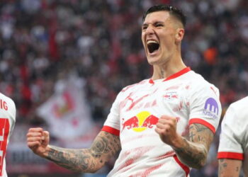 Benjamin Sesko to Join Manchester United in €85m Transfer