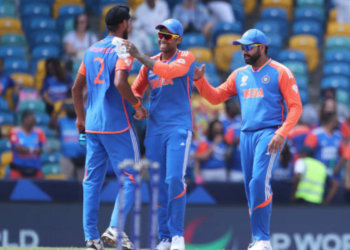 Asia Cup 2025: 'Proper replacement for Rohit' - Mohammad Kaif lauds India star after match-winning show against Pakistan | CricTracker