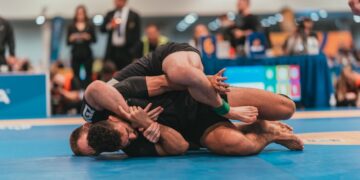 A Beginner’s Guide To The Seat Belt In BJJ
