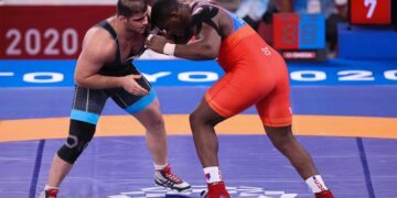 10 Wrestling Moves And Techniques You Should Master