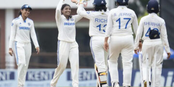 BCCI revises pay structure, women domestic cricketers to earn equal match fees