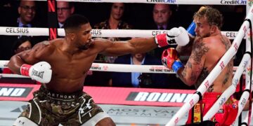 Breaking Down How AJ Secured A Sixth Round Knockout Over Jake Paul