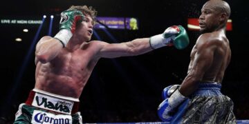 The Difference Between Hands Up And Hands Down In Boxing